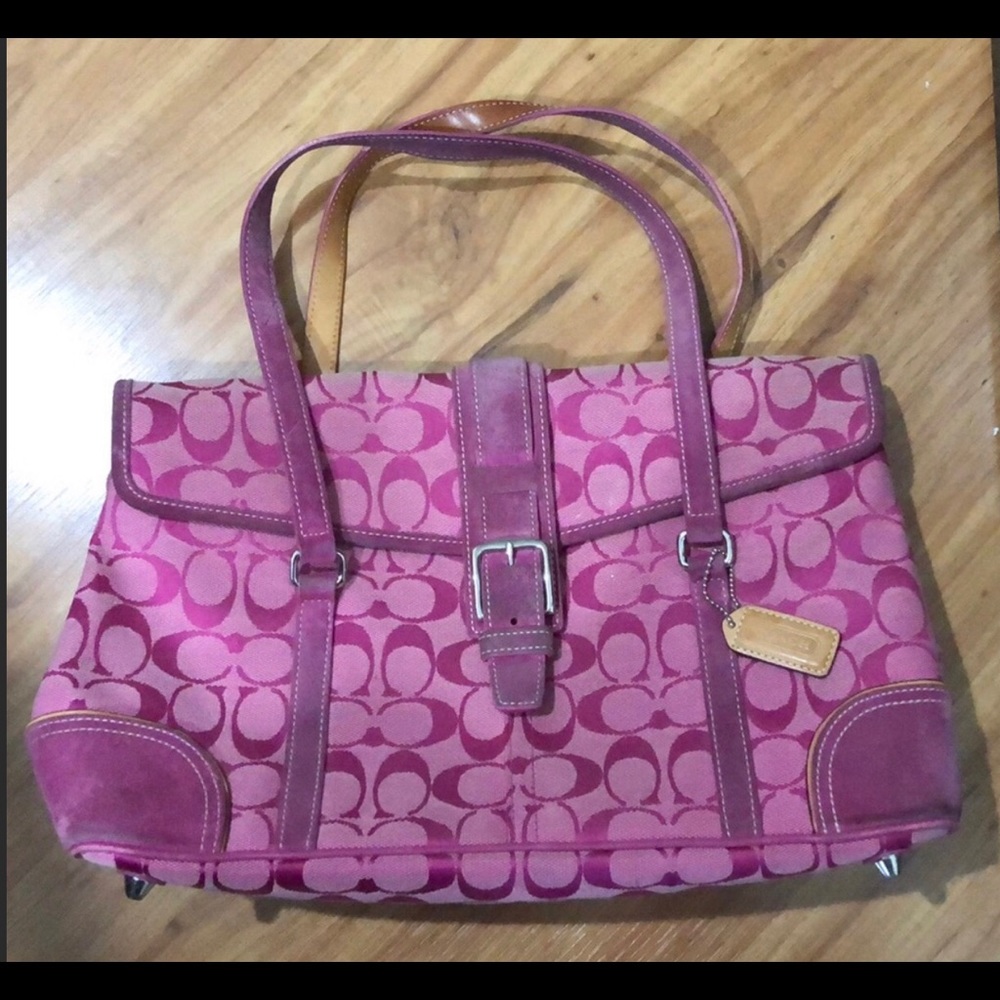 Coach purse - pink - authentic